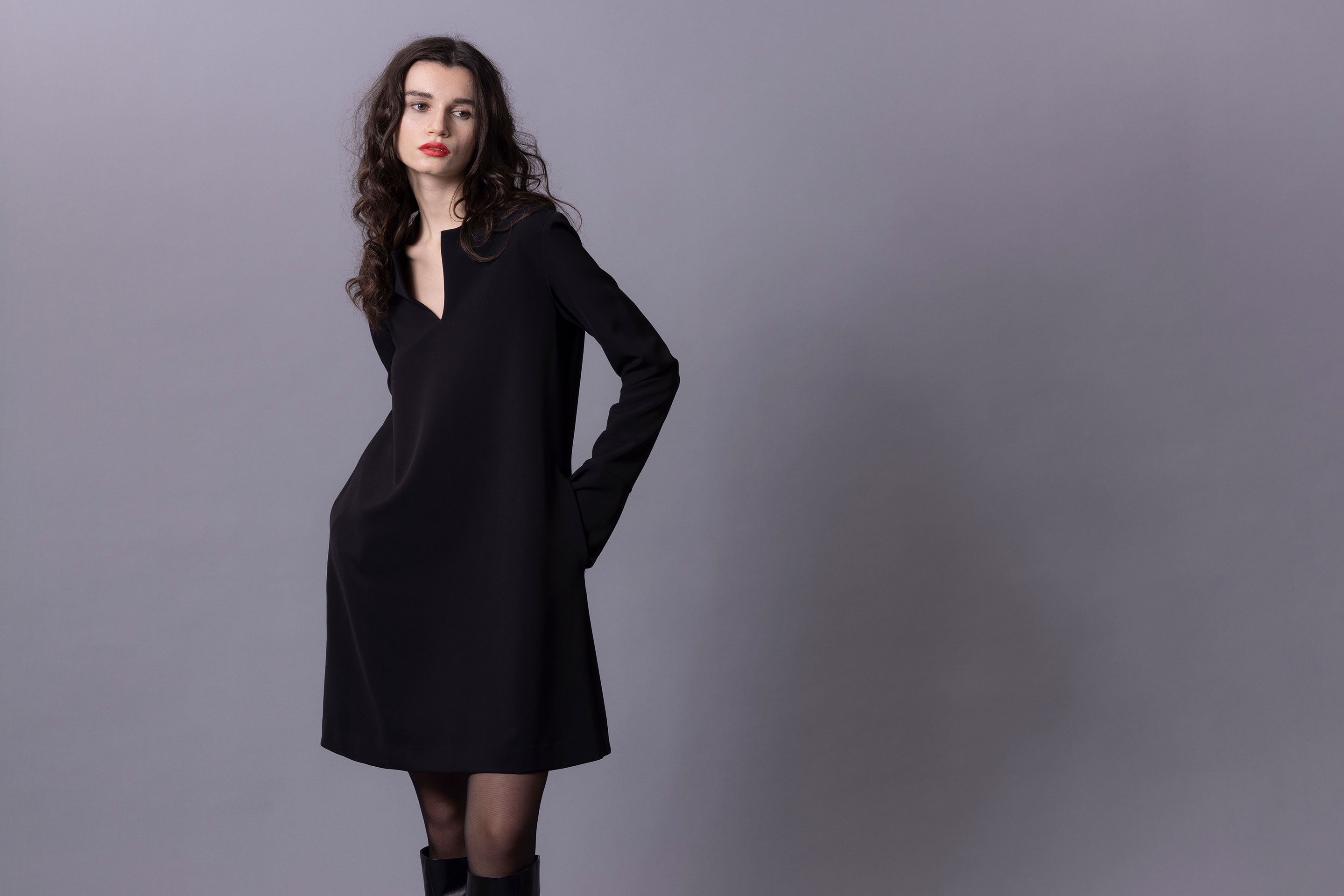 Kleid V-Neck
