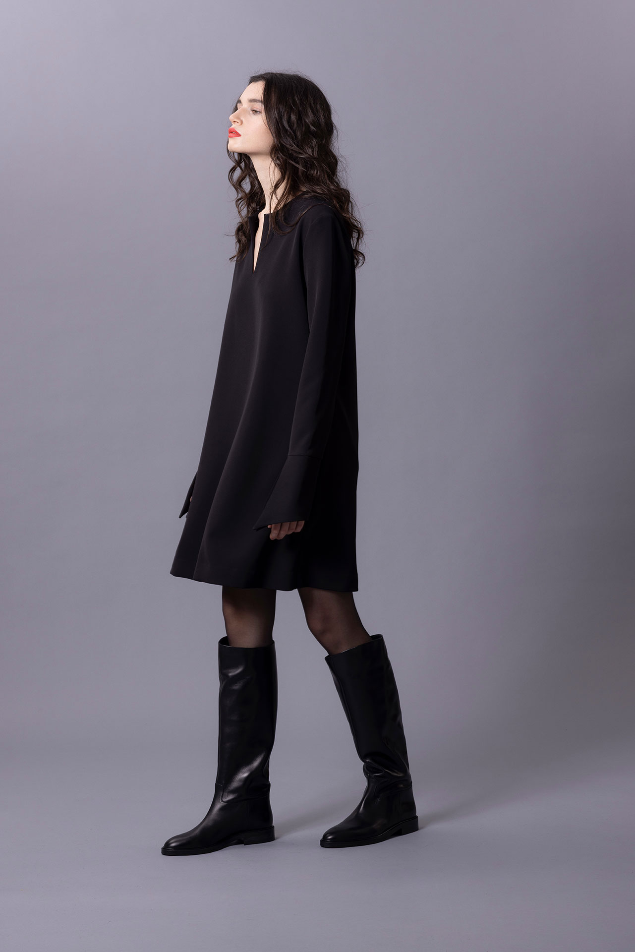 Kleid V-Neck